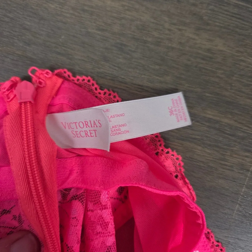 Victoria's Secret Women's 36C Lace Bustier Corset Garter Sheer Hot Pink Barbie